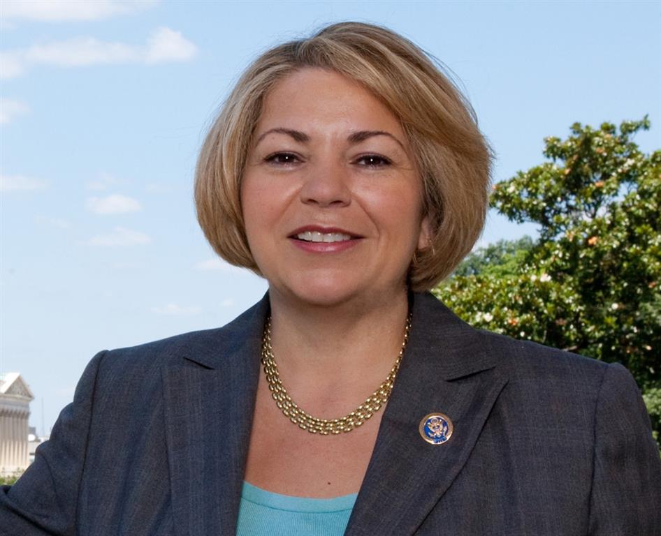 sfe_ou_hispanicheritagemonth_linda_sanchez.jpg